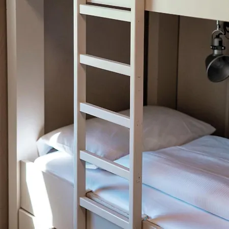 Prada By Quokka 360 - Building With Sauna Laax