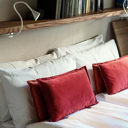 Prada By Quokka 360 - Building With Sauna アパート ラア