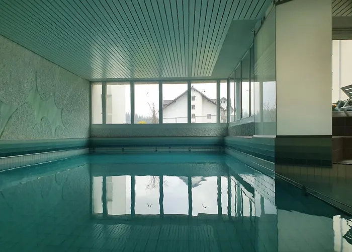 Prada By Quokka 360 - Building With Sauna Appartamento Laax