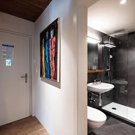 Prada By Quokka 360 - Building With Sauna 公寓 *